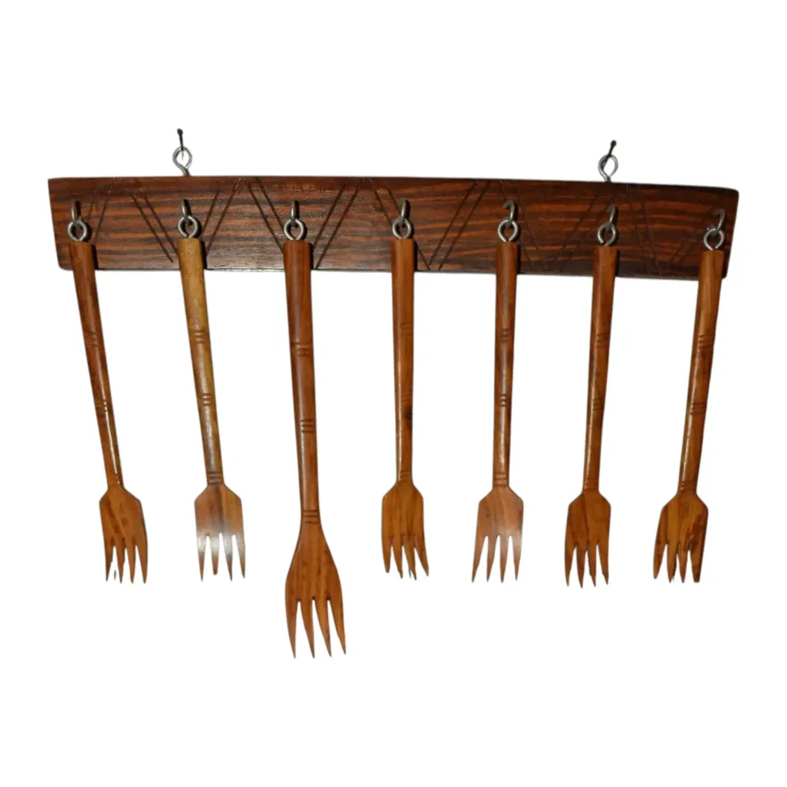 Wooden Fork Set Angle 1
