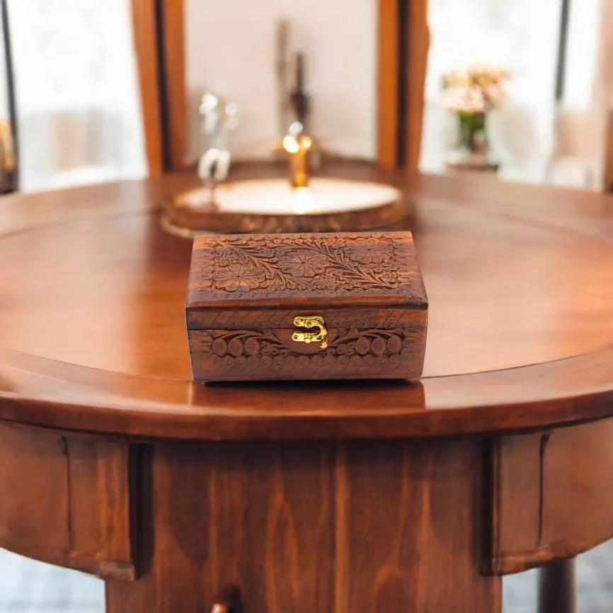Walnut Bloom – Handcarved Jewelry Box