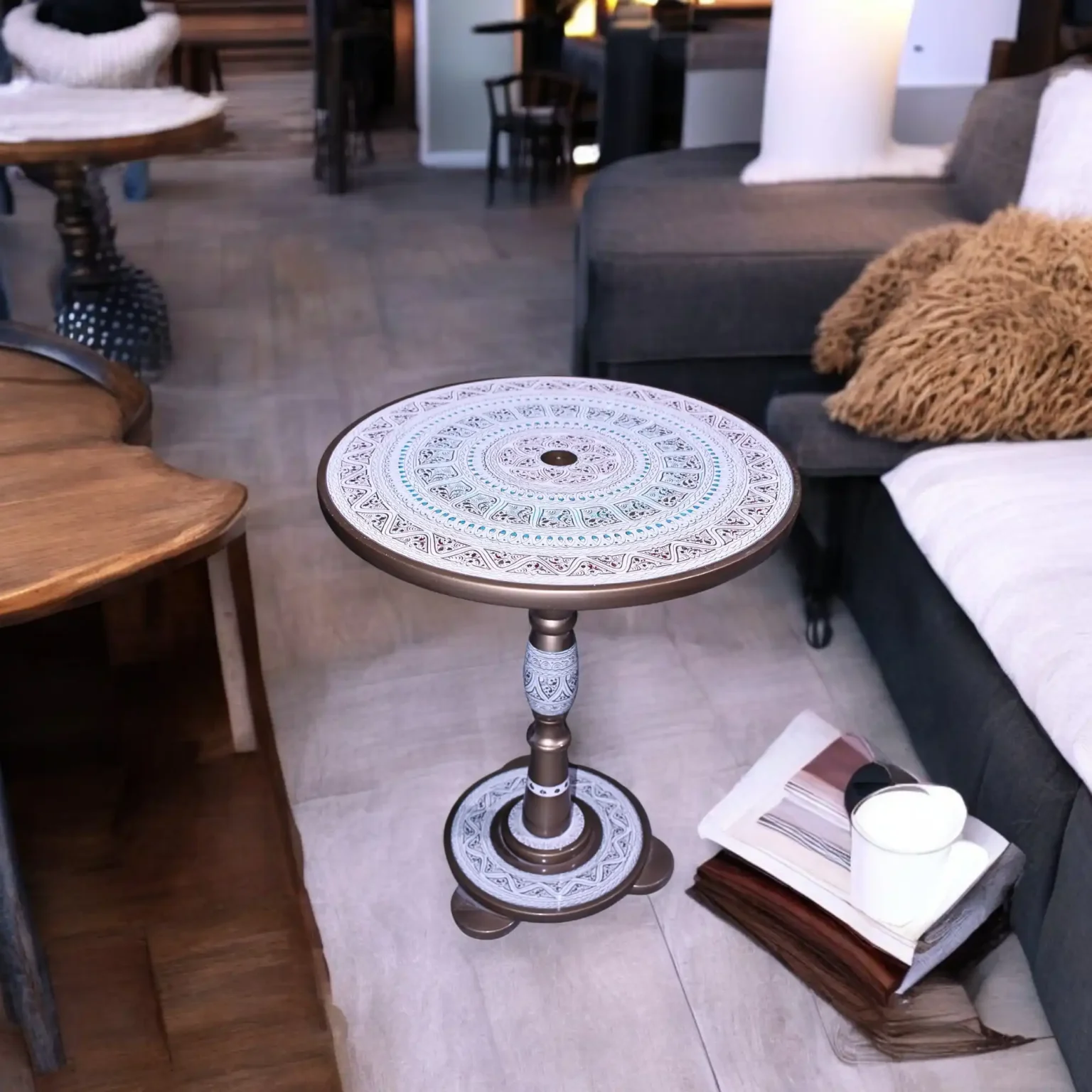 Sufiya – White Naqshi Pedestal Table